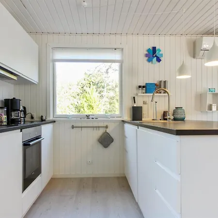 Feriehus Touko - 850m From The Sea By Interhome *